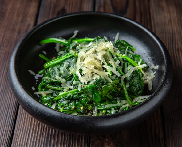 Spinach with garlic and parmesan
